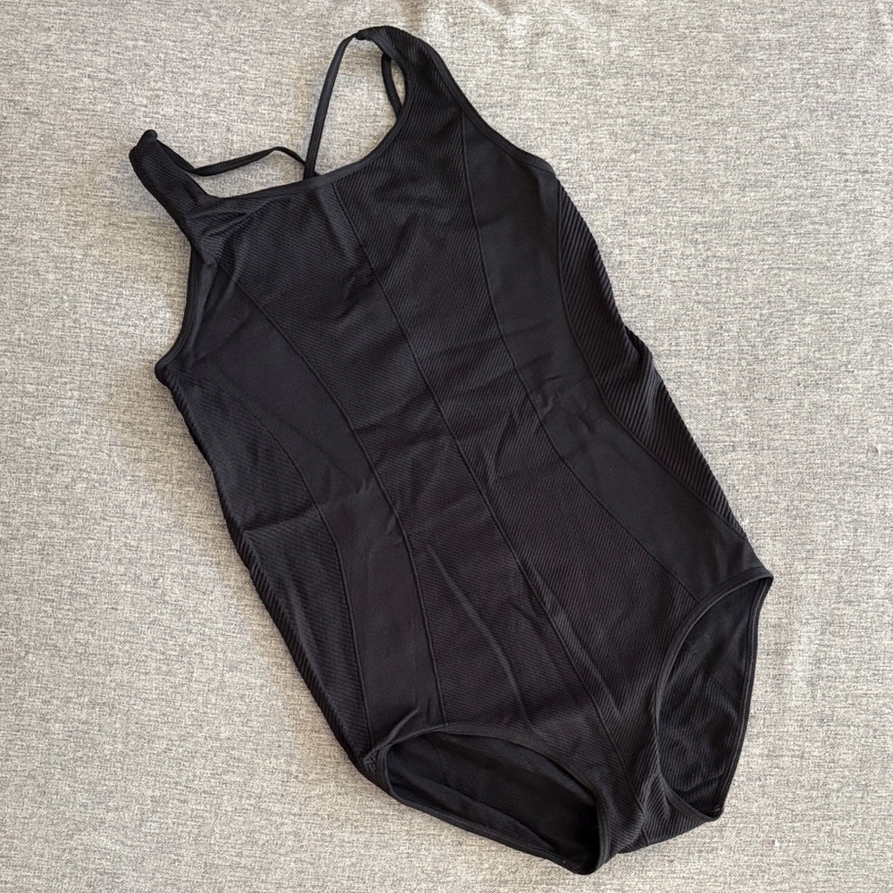 all in Motion cross back black leotard - M 8